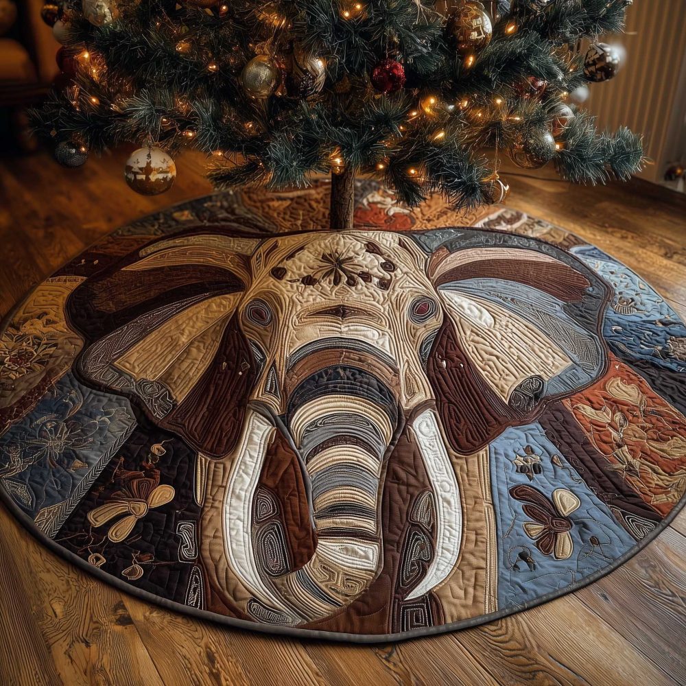 Cream Quilted Elephant Face Tree Skirt - Elegant Neutral Holiday Skirt, Soft Patchwork Design, Handcrafted, Made To Order