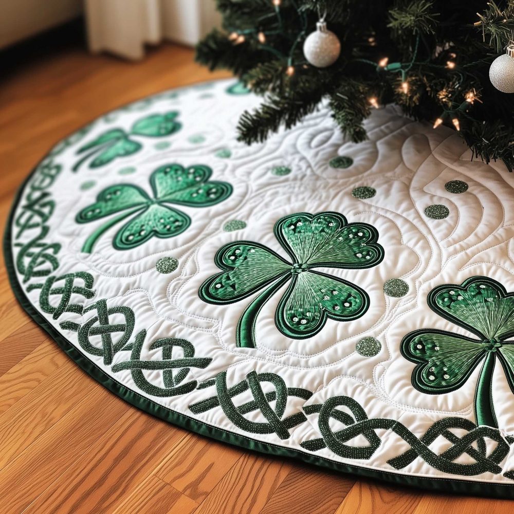 Irish Shamrock Green Celtic Christmas Tree Skirt — Handcrafted Tree Skirt With Shamrocks And Green Knotwork Border, Custom Fit