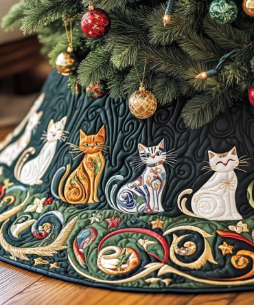 Emerald Folk Cats Scroll Christmas Tree Skirt — Artisan-Inspired Cat Design With Gold Scrolls, Custom Made For Holidays