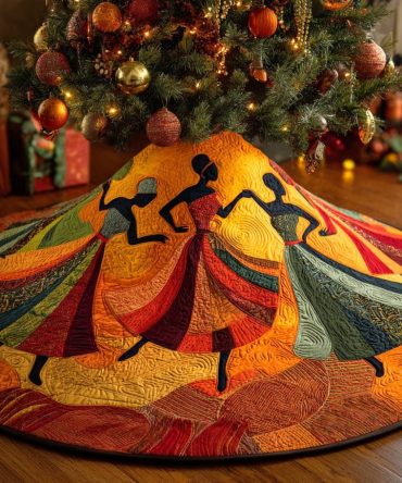 Elegant Golden Queen Holiday Tree Skirt — Regal Gold Christmas Base, Made-To-Order Luxury Tree Skirt For Festive Interiors