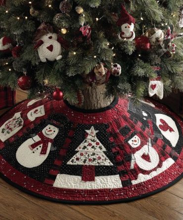 Snowman Patch Custom Tree Skirt — Made-To-Order Festive Snowman Skirt With Appliqué Details, Kid-Friendly & Durable
