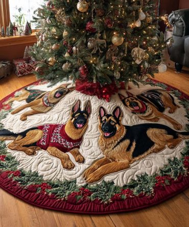 Premium Made-To-Order Watcher Tree Skirt — Elegant Embroidered Christmas Tree Skirt For Living Room & Mantel Décor