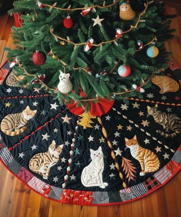 Adorable Holly Cats Personalized Christmas Tree Skirt — Made-To-Order Cat Lover Holiday Skirt, Cute Pet Design & Custom Sizes