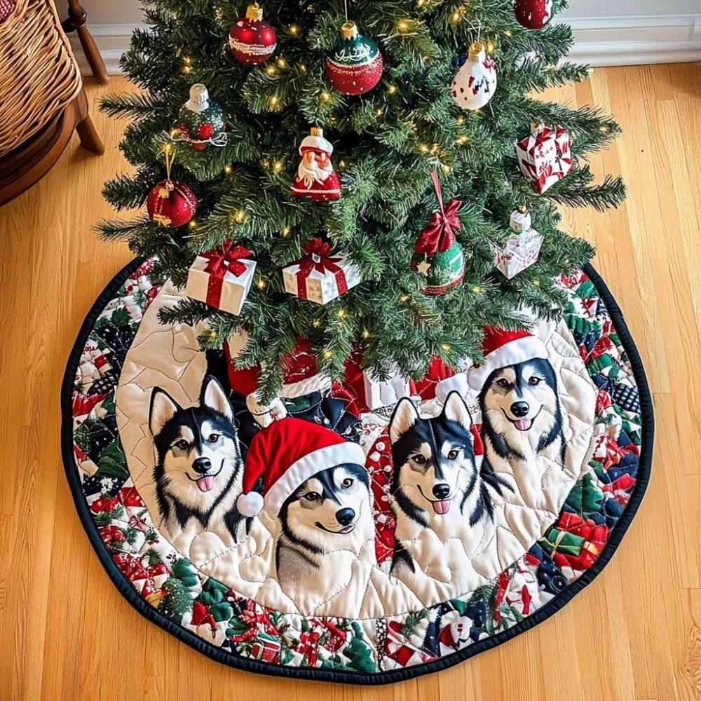 Husky Spirit Christmas Tree Skirt — Custom Alaskan Husky Holiday Tree Skirt, Handcrafted Winter-Themed Décor, Made-To-Order