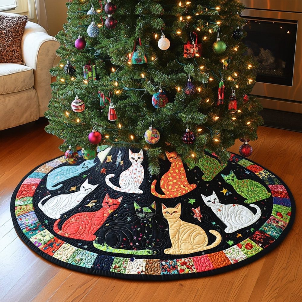 Midnight Paws Custom Christmas Tree Skirt — Handmade Pet-Themed Holiday Tree Skirt For Dog & Cat Lovers, Made To Order