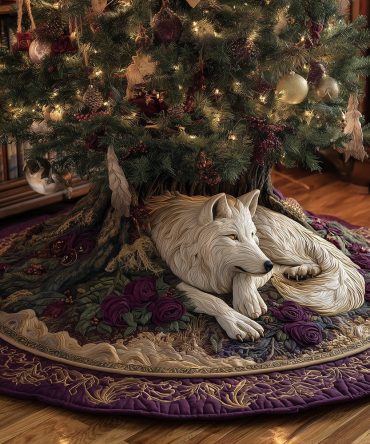 Royal Winter Wolf Holiday Tree Skirt - Majestic Wolf Silhouette Christmas Tree Skirt, Handmade Rustic Winter Décor, Custom Sizing