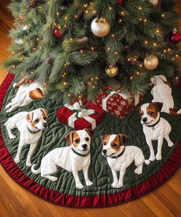 Russell Adventure Custom Holiday Tree Skirt - Adventure-Themed Russell Design, Handcrafted Christmas Skirt For Outdoorsy Homes