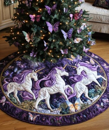 Starlit Steeds Christmas Tree Skirt — Horse & Sleigh Themed Velvet Tree Skirt, Handmade Holiday Centerpiece, Made-To-Order, Personalize Name & Year, Fast Shipping
