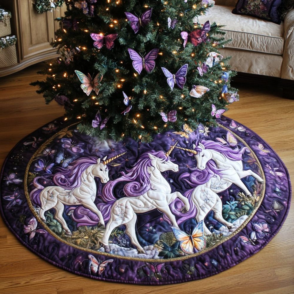 Starlit Steeds Christmas Tree Skirt — Horse & Sleigh Themed Velvet Tree Skirt, Handmade Holiday Centerpiece, Made-To-Order, Personalize Name & Year, Fast Shipping