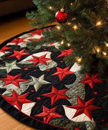 Handcrafted Starry Night Christmas Tree Skirt — Luxurious Velvet Holiday Tree Skirt, Made-To-Order, Personalize Name & Year, Fast Shipping