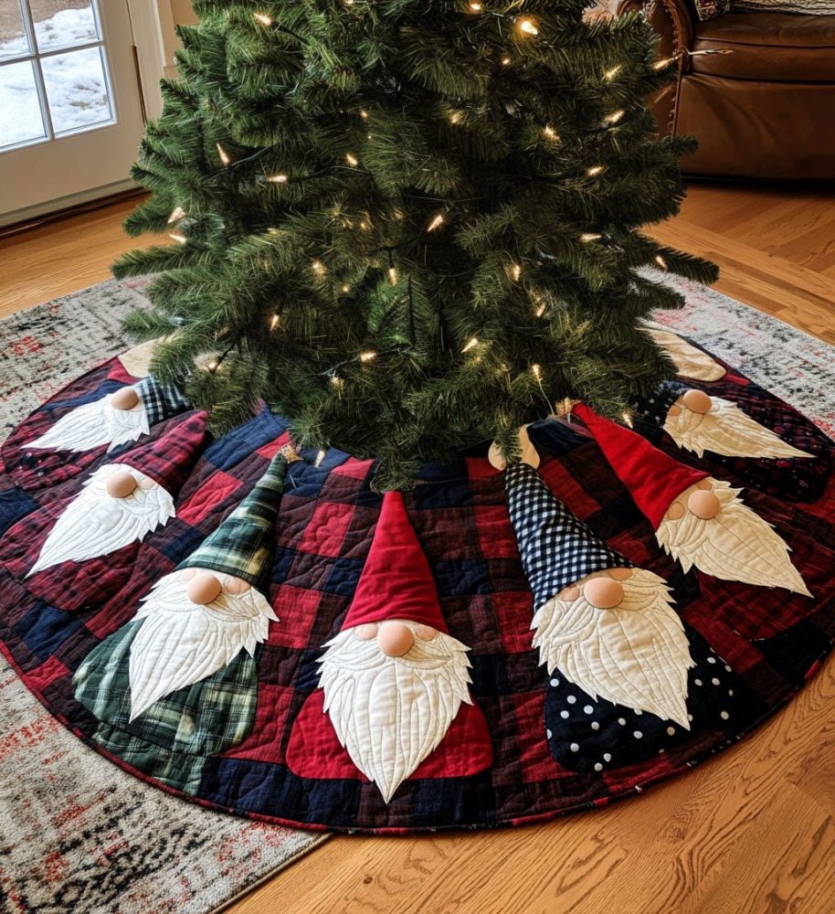 Stuffer Snug Cozy Christmas Tree Skirt — Plush Gift-Ready Holiday Base Cover, Made-To-Order Handmade Festive Layer