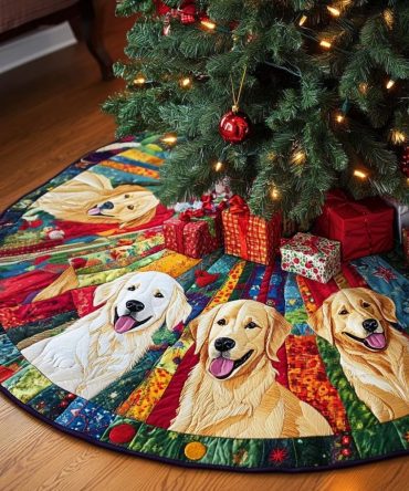 Luxurious Sunny Fur Holiday Tree Skirt — Custom Plush Christmas Tree Base Cover, Handmade Festive Decor & Gift