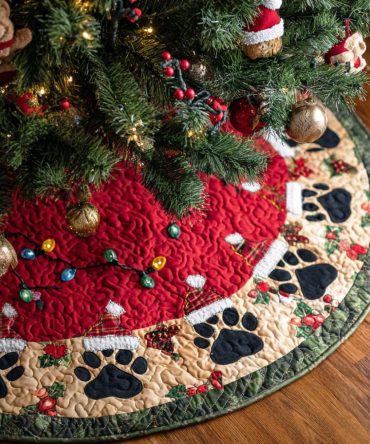 Cozy Pads Christmas Tree Skirt – Custom Modern Geometric Holiday Tree Base Cover, Soft Padding & Durable Finish