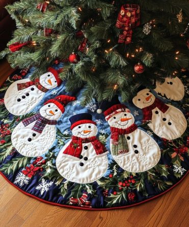 Festive Snowman Tree Skirt — Handmade Appliqué Christmas Tree Skirt, Custom Sizes, Charming Holiday Centerpiece