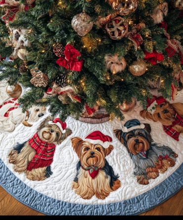Yorkshire'S Delight Custom Tree Skirt — Plush Holiday Tree Skirt, Handmade To Order, Soft Faux-Fur Base Mat For Festive Living Rooms
