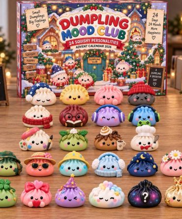 Dumpling Mood Club 2026 Holiday Countdown Calendar — 24-Day Acrylic Charm Advent Featuring Cute Emotive Dumpling Characters