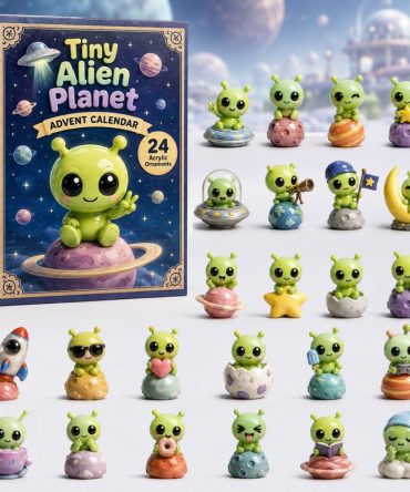 Tiny Alien Planet 24-Day Advent Calendar 2026 - Sci-Fi Acrylic Charms, Space-Themed Countdown Gift For Geeky Collectors & Kids